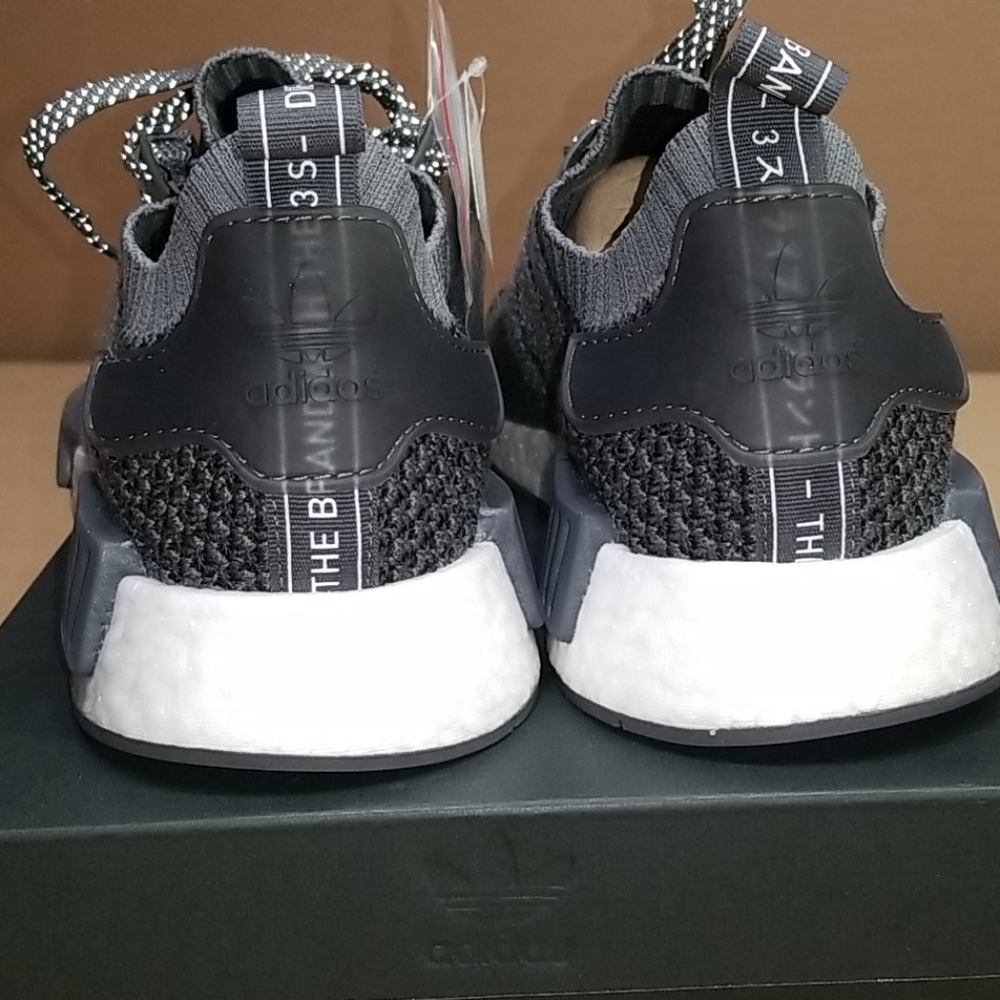 Adidas NMD R1 Primeknit OG Knit "Ash Grey" Shoes - Picture 4 of 13